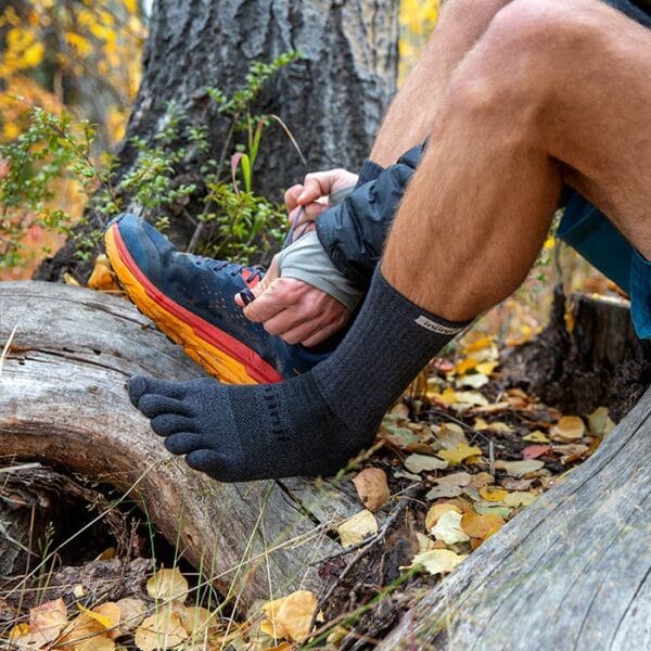Injinji Trail Midweight Crew - Image 15