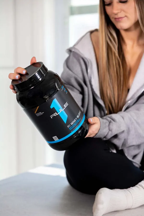 Rule One Proteins Whey Blend - Image 3
