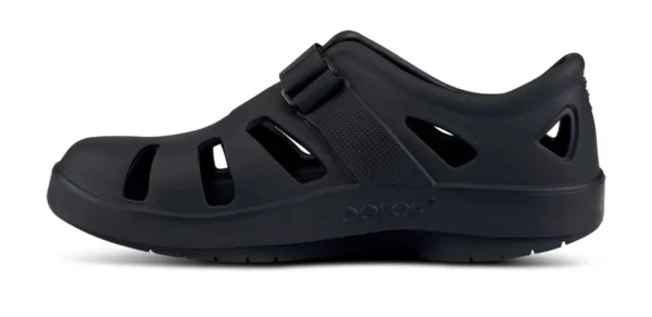 Oofos Men's OOcandoo Sandal - Black - Image 6