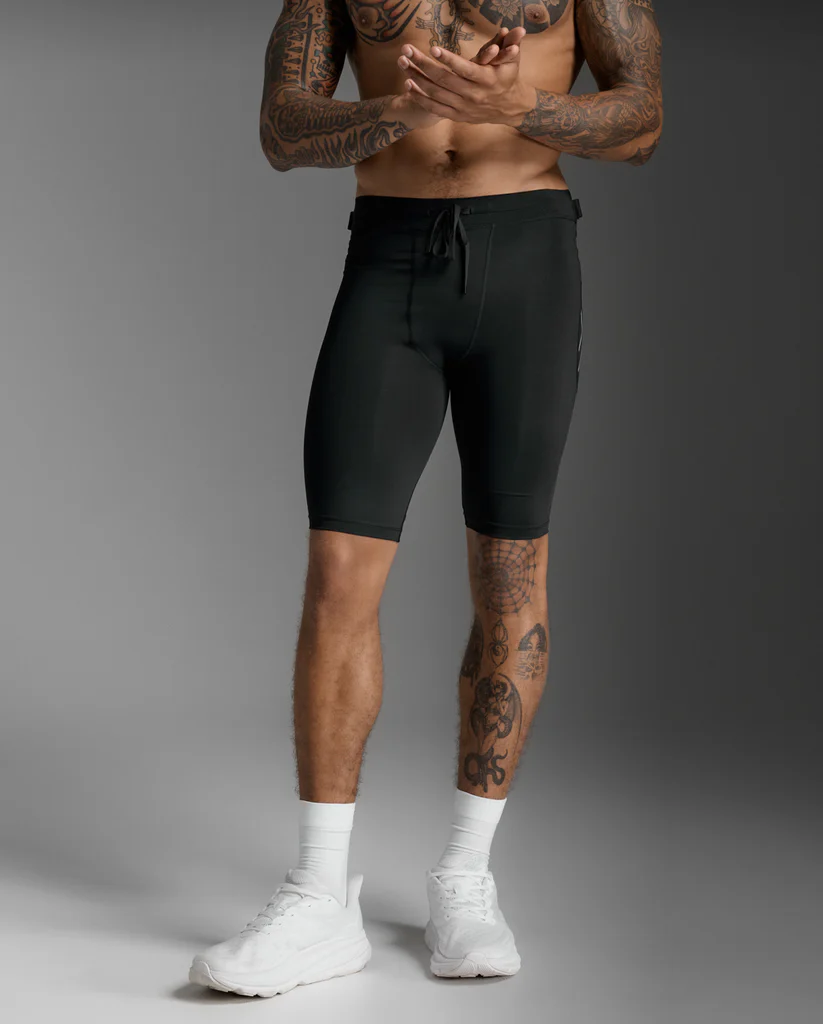 2XU Aero Mesh Compression Shorts - Image 2